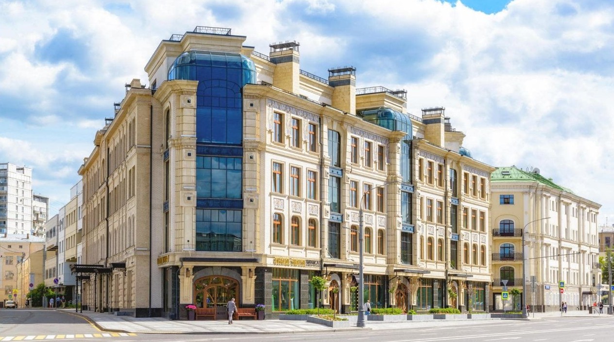 фасад дома, здание по адресу г Москва, ул Большая Якиманка, д 15